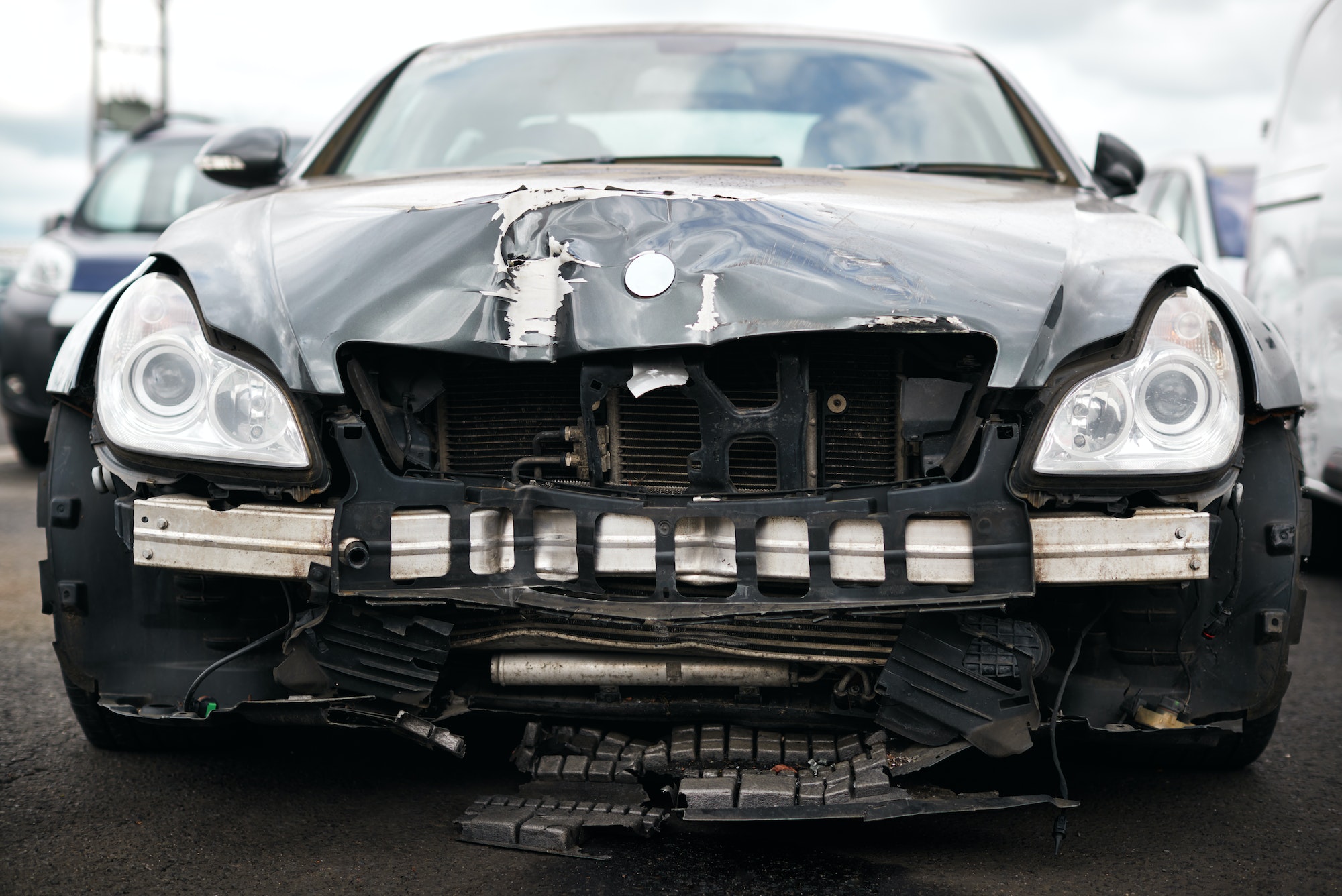 Unfallwagen Vollkasko Haftpflicht Frontschaden Mercedes